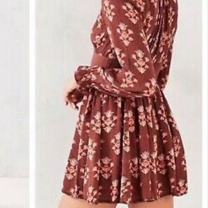 Urban outfitters ecoté long sleeve buttoned shorts
romper. Size Small